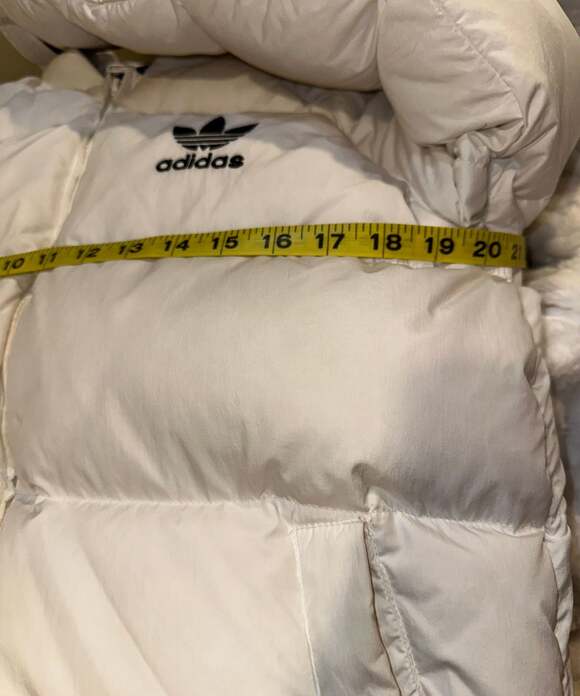 Adidas Originals SST Superstar Down Padded White Bomber Jacket - Picture 16 of 16